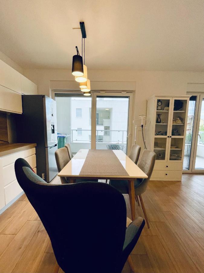 Alida Valli Apartment Kaštela Kültér fotó