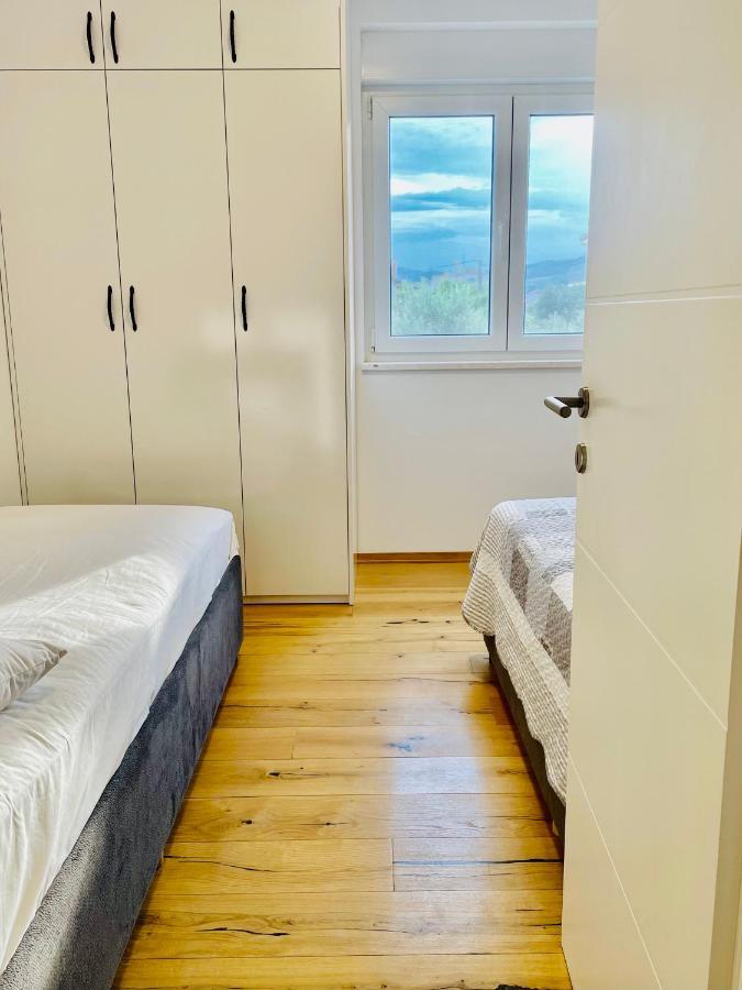 Alida Valli Apartment Kaštela Kültér fotó